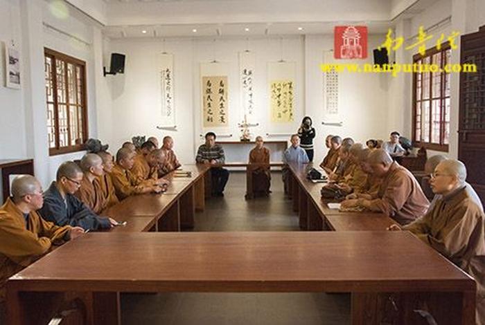 佛教知识聚会图片（佛教知识聚会图片大全）