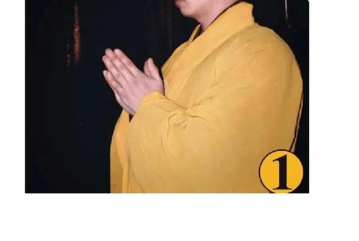 佛教行叩拜大礼 佛教的叩拜标准及数量