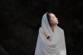 佛教指的白衣是什么意思、为什么佛说白衣讲法不如法