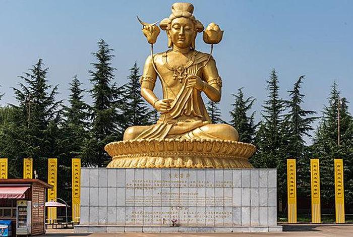 法门寺什么菩萨灵验；法门寺什么菩萨灵验一些