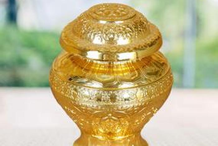 佛教用品大全陶瓷宝瓶、佛教用品摆件