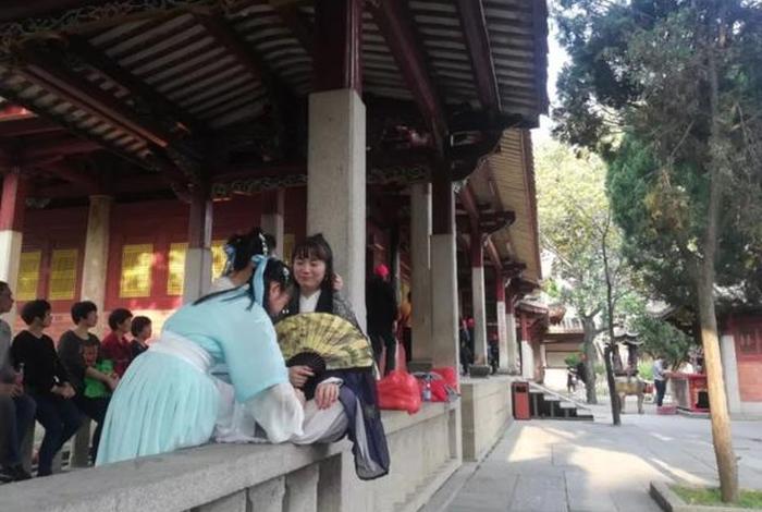 导游如何讲解佛教建筑和知识技能，导游讲佛法
