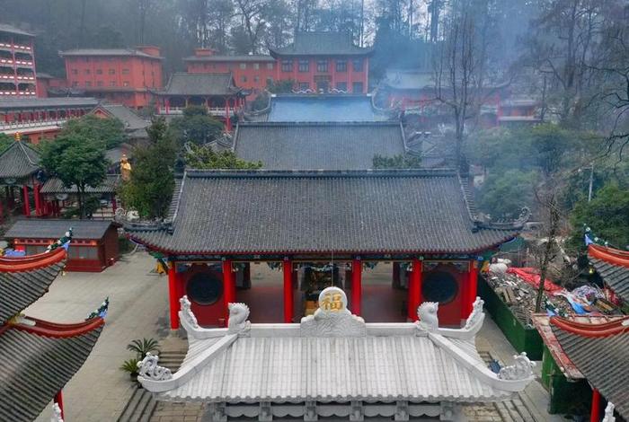 贵州黔灵山弘福寺；贵州黔灵山弘福寺抱财时间