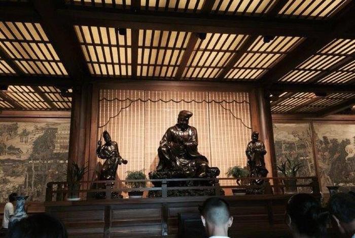 济公活佛；济公活佛在哪个寺庙