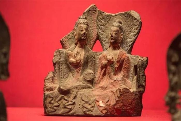 早期佛教中国化现象 - 佛教出现中国化