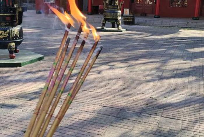 佛教上香知识视频大全 - 佛教上香仪轨视频