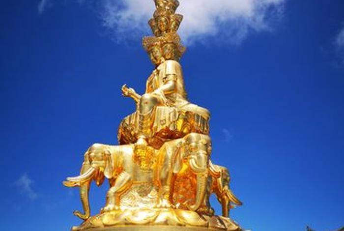 佛教圣境峨眉山图片；峨眉山圣贤菩萨