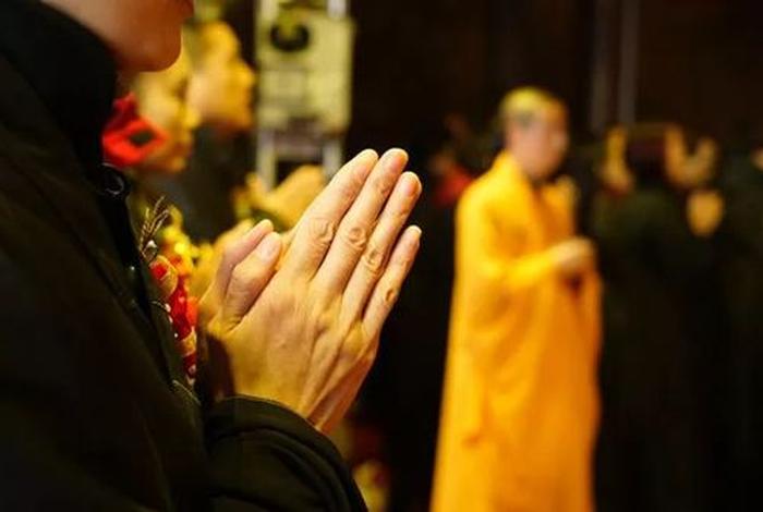 礼佛的正确姿势、礼佛的正确姿势图解