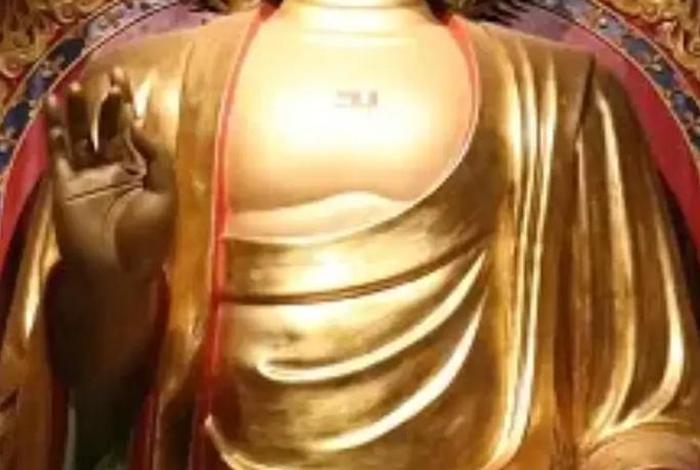 四月初八佛诞出生的人好吗 四月初八是佛的什么日子