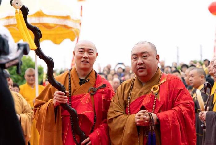 谢谢方丈指点佛教知识怎么说；感谢方丈