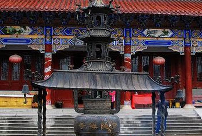 信阳佛教的名人；河南信阳有哪些寺庙