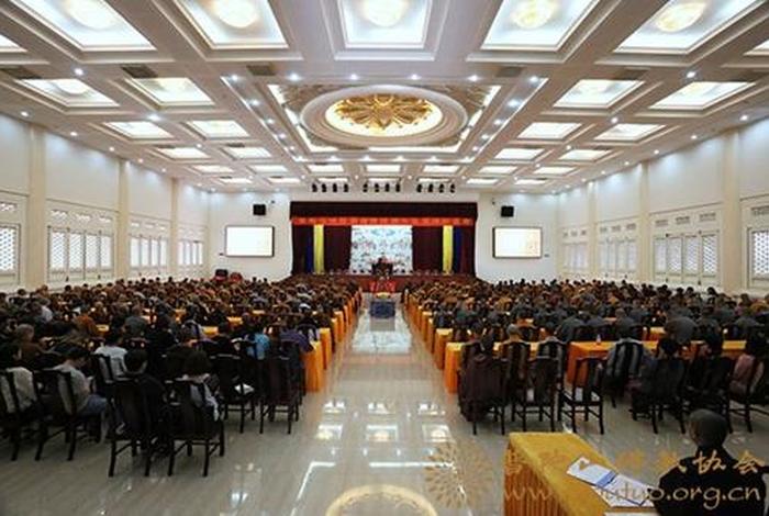 佛教故事讲堂视频 - 佛教故事讲堂视频大全