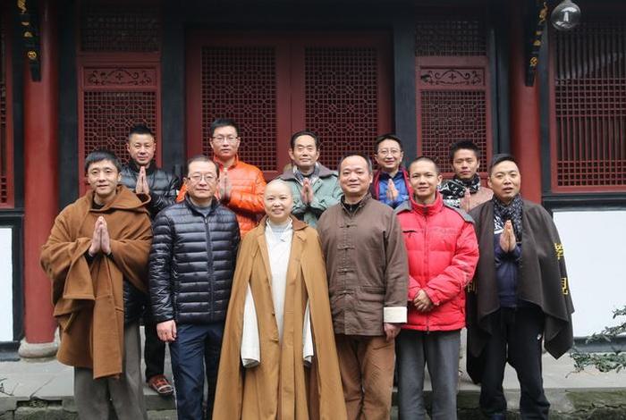 果证法师出家前照片；果证法师简历