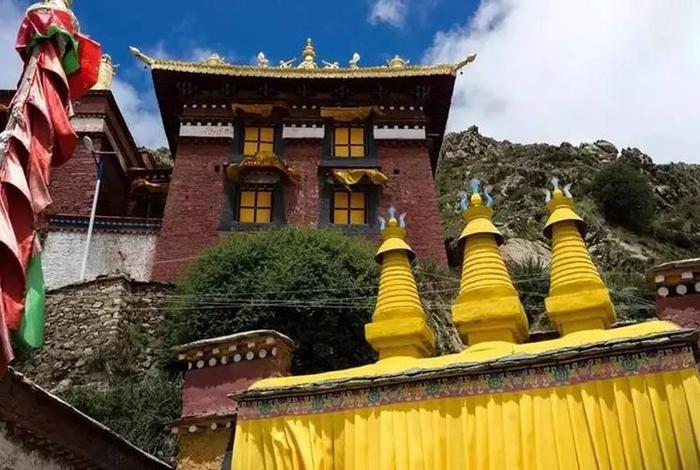 西藏的寺院 - 西藏的寺院叫什么