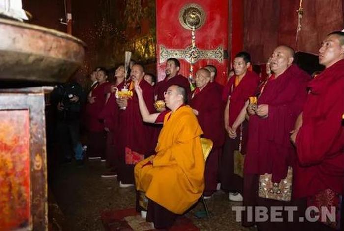 藏传佛教中国化的先进典型案例，如何去理解藏传佛教中国化
