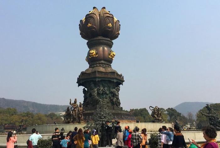 灵山胜境就是灵山大佛吗（灵山胜境和灵山大佛不是一个门票吗）