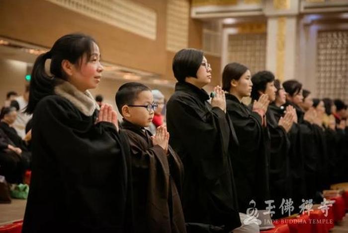 什么叫做三皈依；什么是三皈依法师视频
