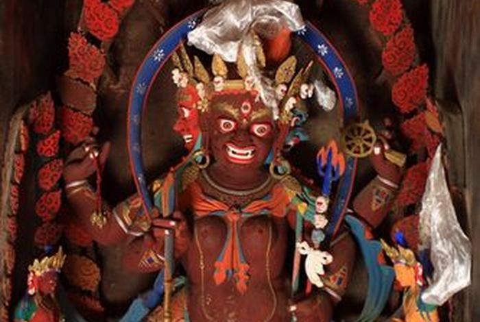 藏传佛教寺庙中佛像的分类（藏传佛教佛像的特点）