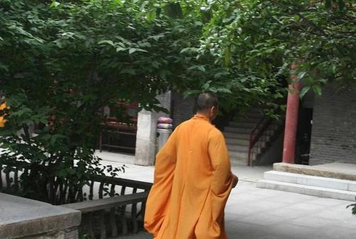 佛教化缘稿怎么写 佛教化缘规矩