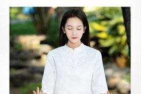 佛教女服装（佛教服装图片大全女款）