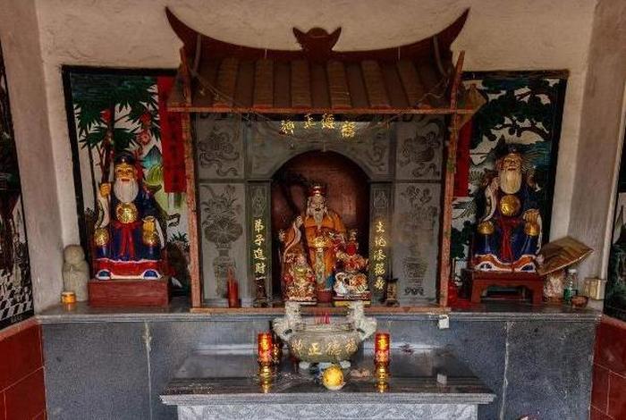 佛教有关于土地庙的知识吗知乎，土地庙是佛教还是道教