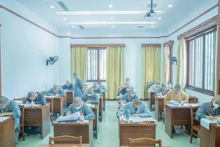佛学院目及答案，佛学院科目表