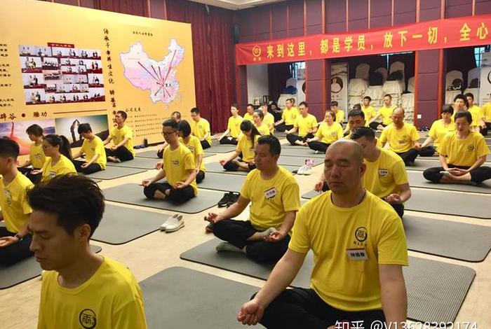 佛教打坐理论知识有哪些内容，佛教打坐讲座视频