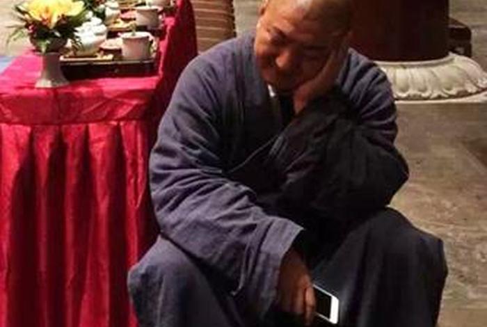 求助佛教大师解惑 求助佛教大师解惑的话