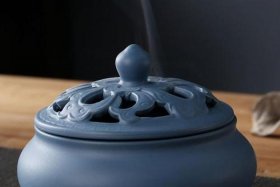 佛教香炉里面放什么最好，佛家香炉里放什么