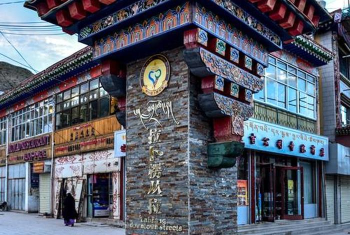 甘南的什么是藏传佛教的圣地 甘南的什么是藏传佛教的圣地呢