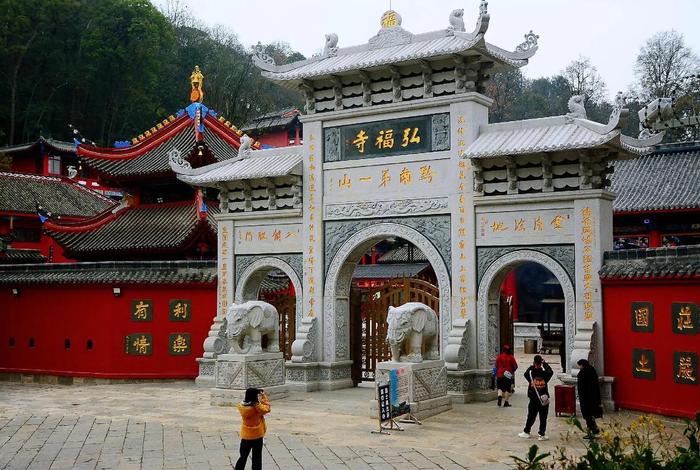 贵阳黔灵山弘福寺开光手链，贵阳黔灵山弘福寺开光手链多少钱