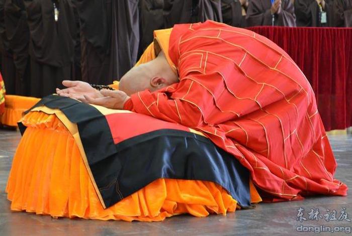 佛教正确礼佛祈愿 礼佛祈福