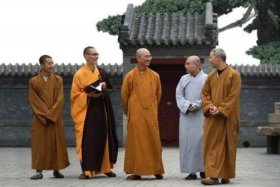 出家人四大威仪；佛教中的出家四众