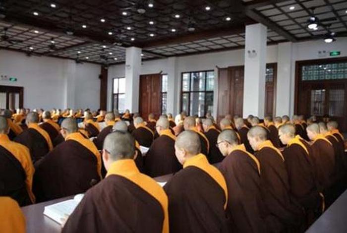 华严寺佛学常识大全；华严寺法师