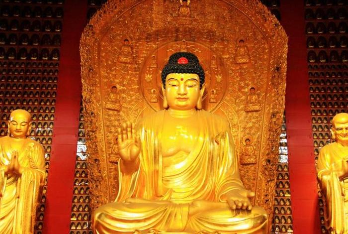 佛教发展了多少年；佛教产生于几年
