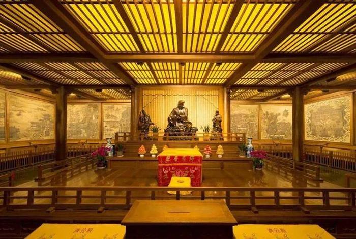 佛教寺院殿堂知识讲座；寺院殿堂布置