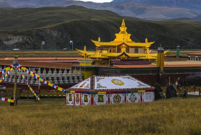 藏传佛教旅游景点 藏传佛教圣地有哪些