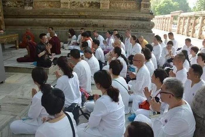 听师父讲佛教知识的好处、听佛教大师讲课