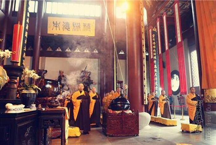 灵隐寺佛学 灵隐寺佛学院第一届是哪一年举办的呢