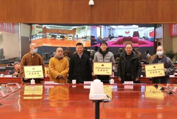 遂宁市佛教协会 - 遂宁市佛教协会会长海量法师