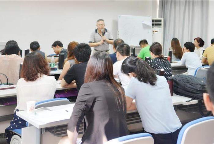 佛教珠宝知识培训内容有哪些方面；珠宝基本知识培训