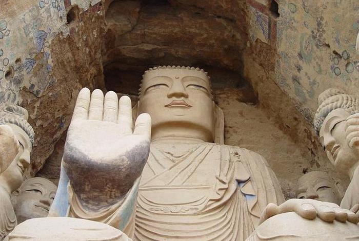 敦煌莫高窟有佛教寺院吗；敦煌莫高窟有哪些佛