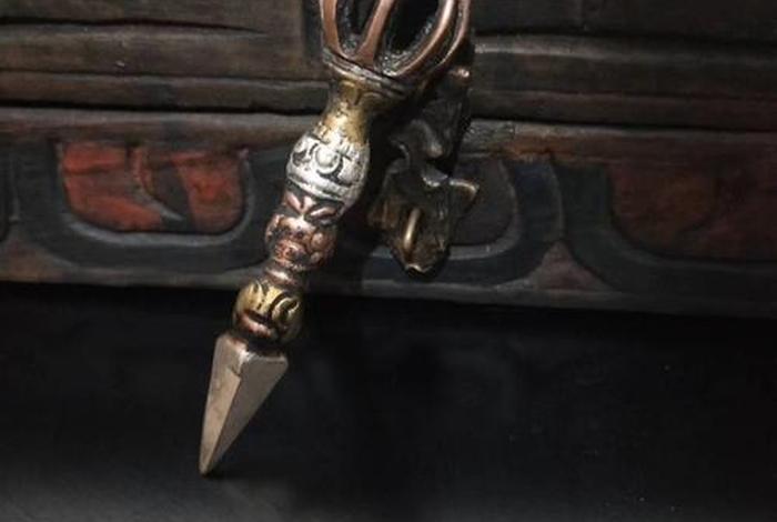 佛教降魔杵分几个种类；佛教法器降魔杵