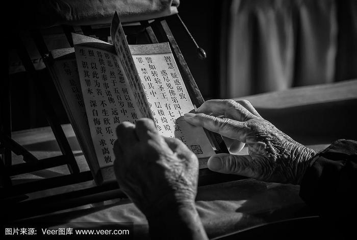 老人听的佛经，老人听的佛经视频