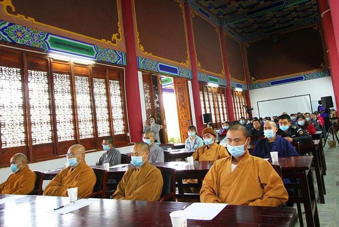 佛教文化知识讲解视频；佛教知识讲座视频