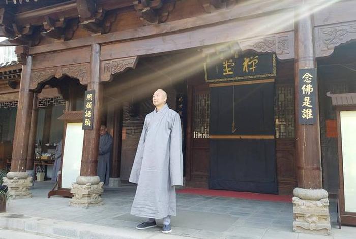 寺庙出家需要什么条件 寺庙出家需要什么条件才能出家
