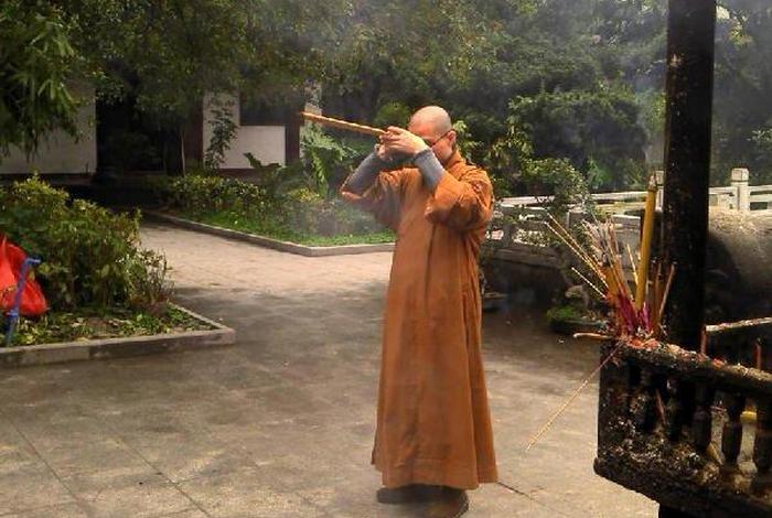 佛教荤腥的说法 佛教里讲的荤和腥是什么意思