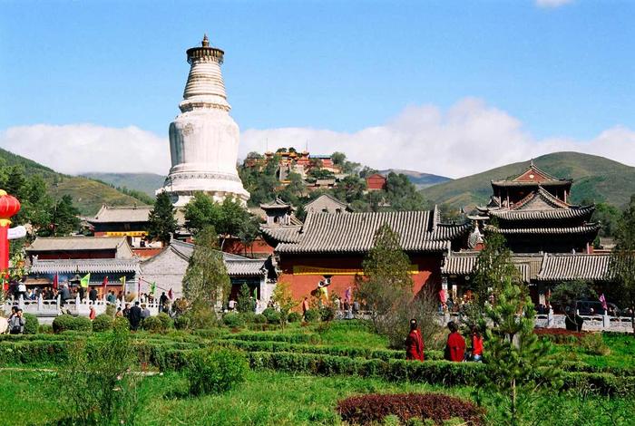 探秘佛教文化的圣地 - 中国佛教文化的圣地,佛教艺术的宝库