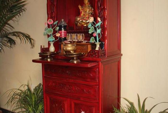 佛龛大小有讲究吗（佛龛大了好不好）