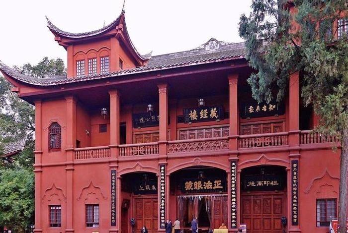 凌云寺是佛教还是道教（凌云寺地位）